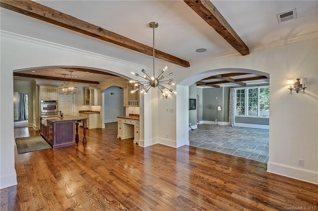 4501 Parview Drive N Charlotte NC 28226