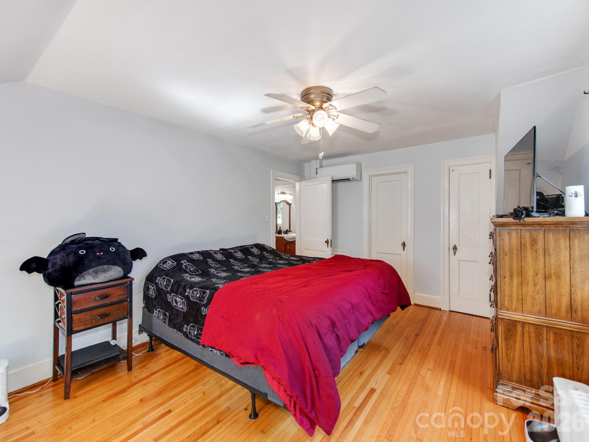 1209 Oakwood Avenue Gastonia NC 28052
