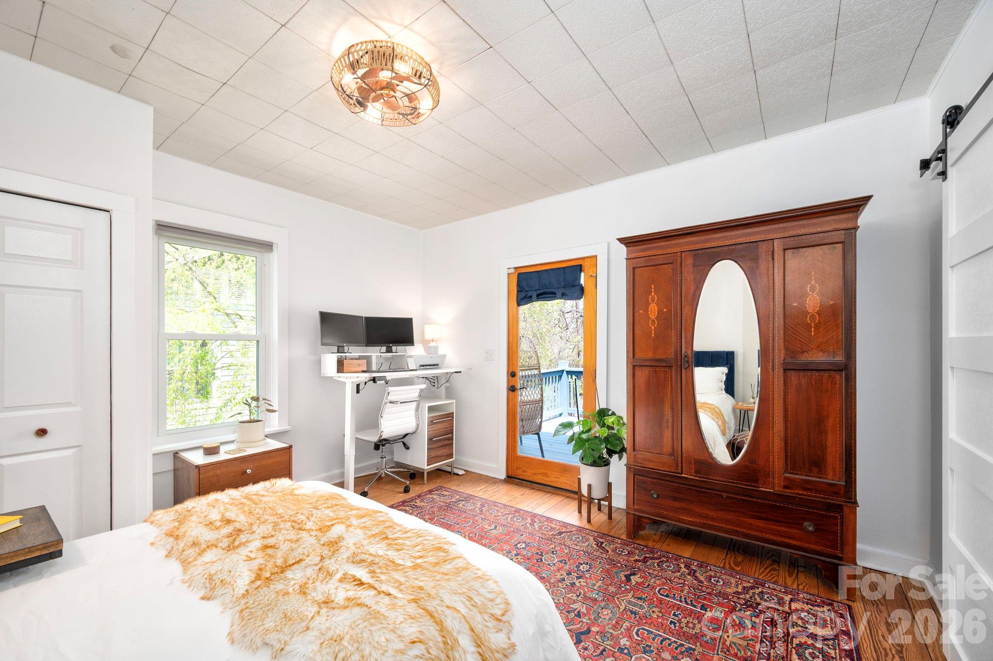 334 Hillside Street Asheville NC 28801