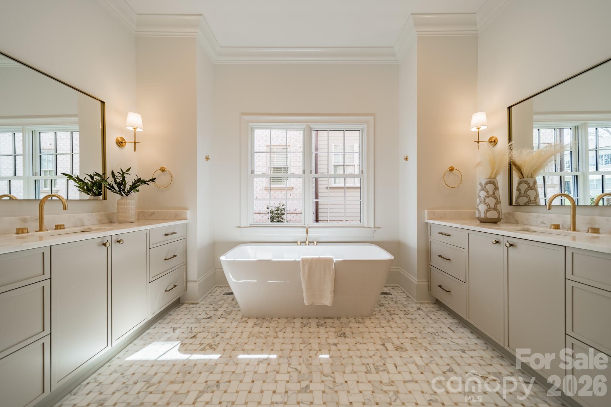 4004 Nettie Court Charlotte NC 28211