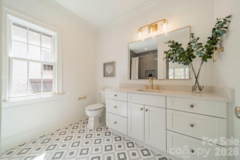 4004 Nettie Court Charlotte NC 28211