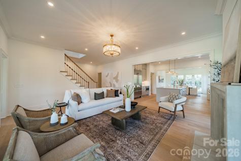 4004 Nettie Court Charlotte NC 28211