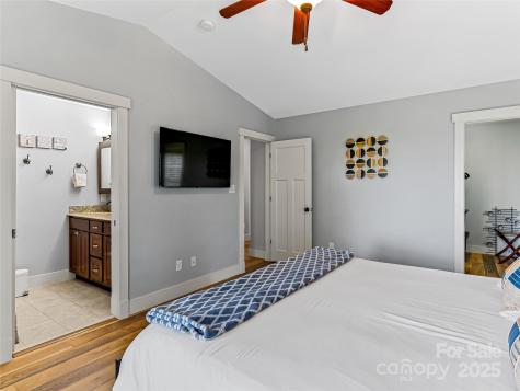 202 Mostert Drive Asheville NC 28804