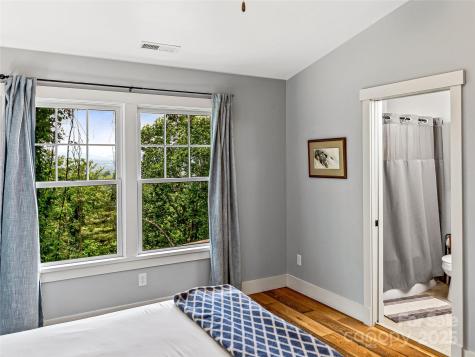 202 Mostert Drive Asheville NC 28804