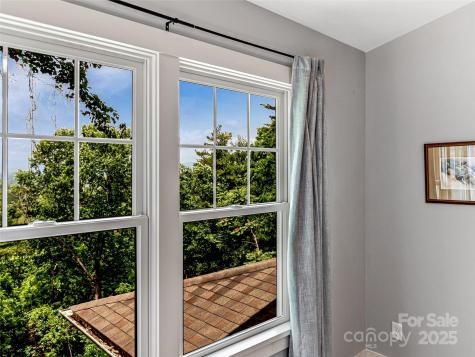 202 Mostert Drive Asheville NC 28804