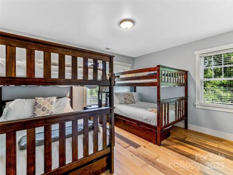 202 Mostert Drive Asheville NC 28804