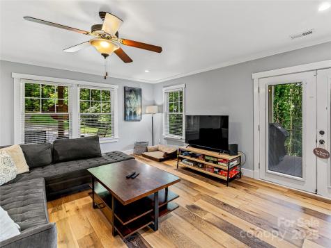 202 Mostert Drive Asheville NC 28804