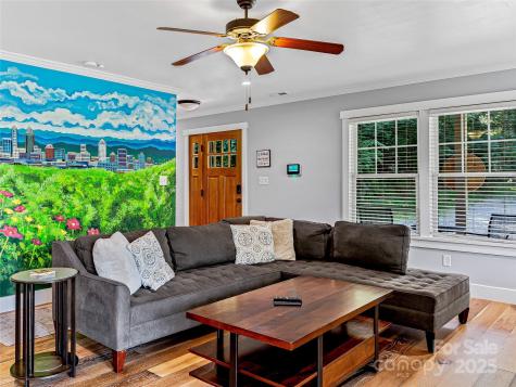 202 Mostert Drive Asheville NC 28804