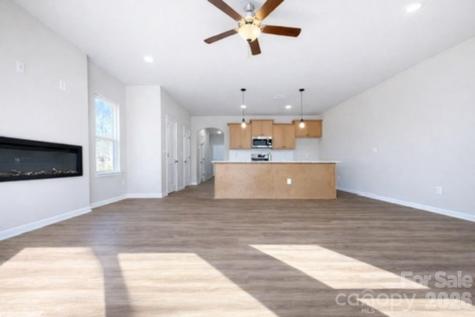 5925 Wallace Avenue Charlotte NC 28227