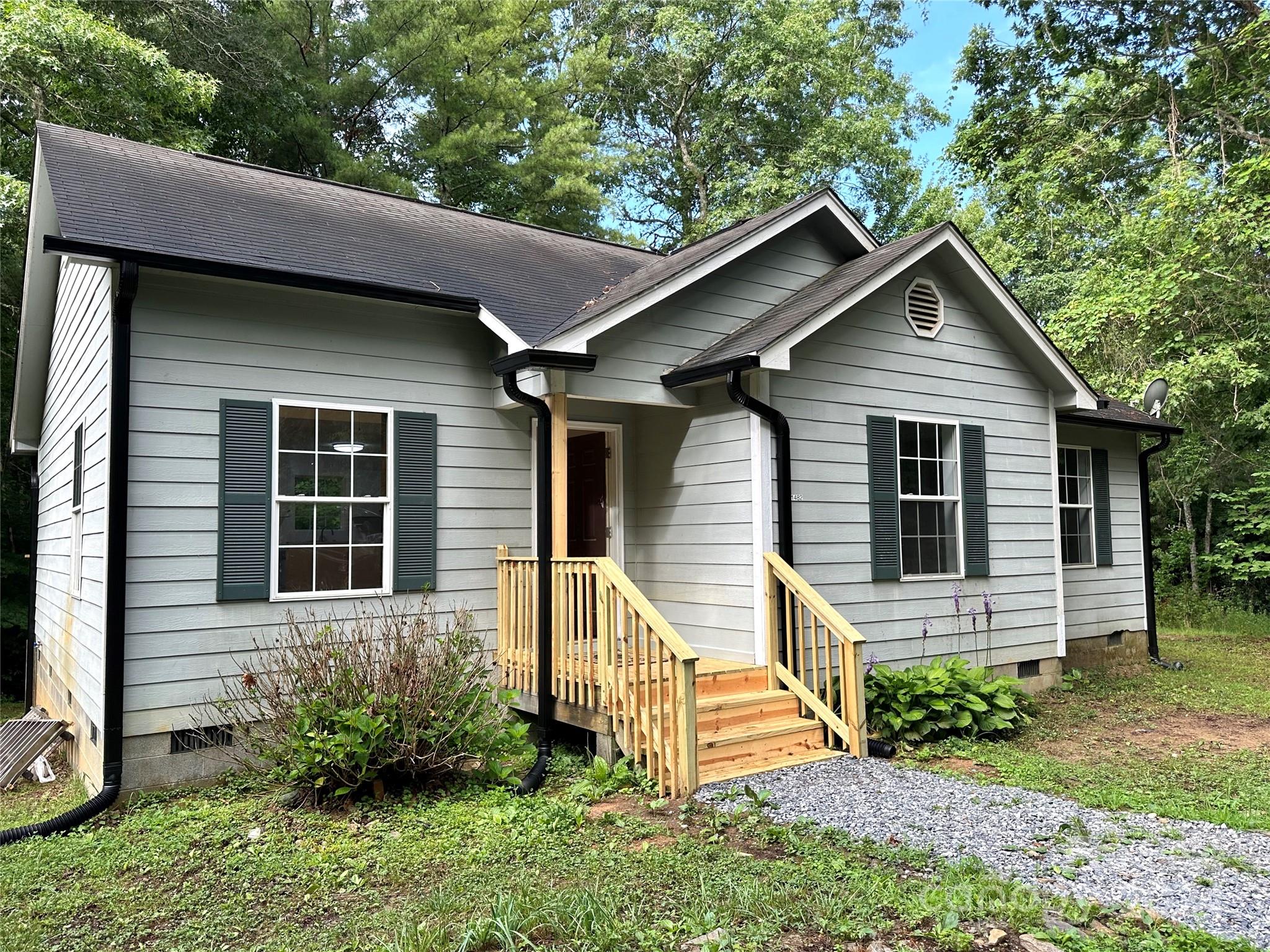 1482 Humpback Mountain Road Spruce Pine NC 28777