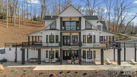 587 Carolina Drive Troy NC 27371