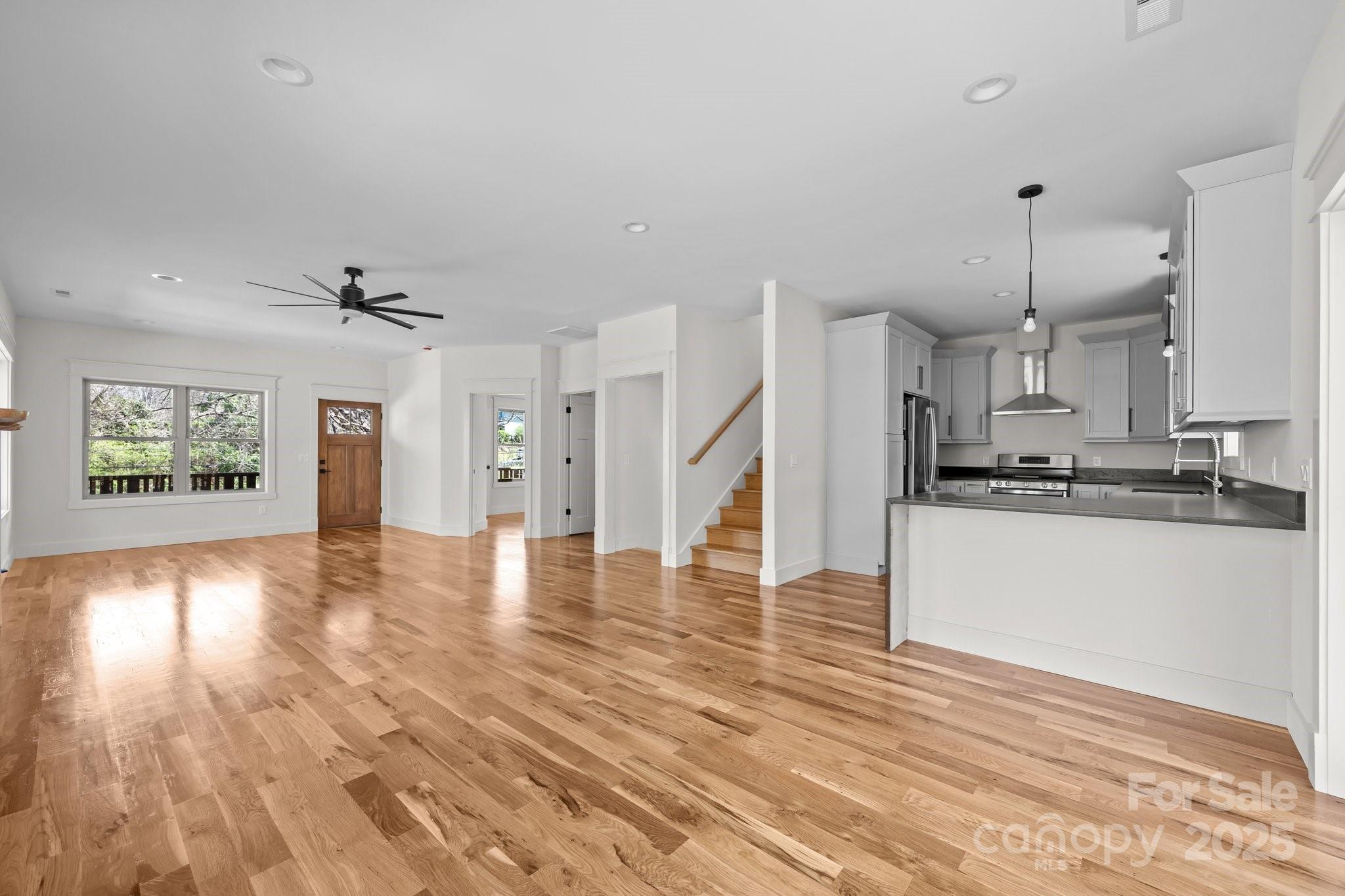 93 Glendale Avenue Asheville NC 28803
