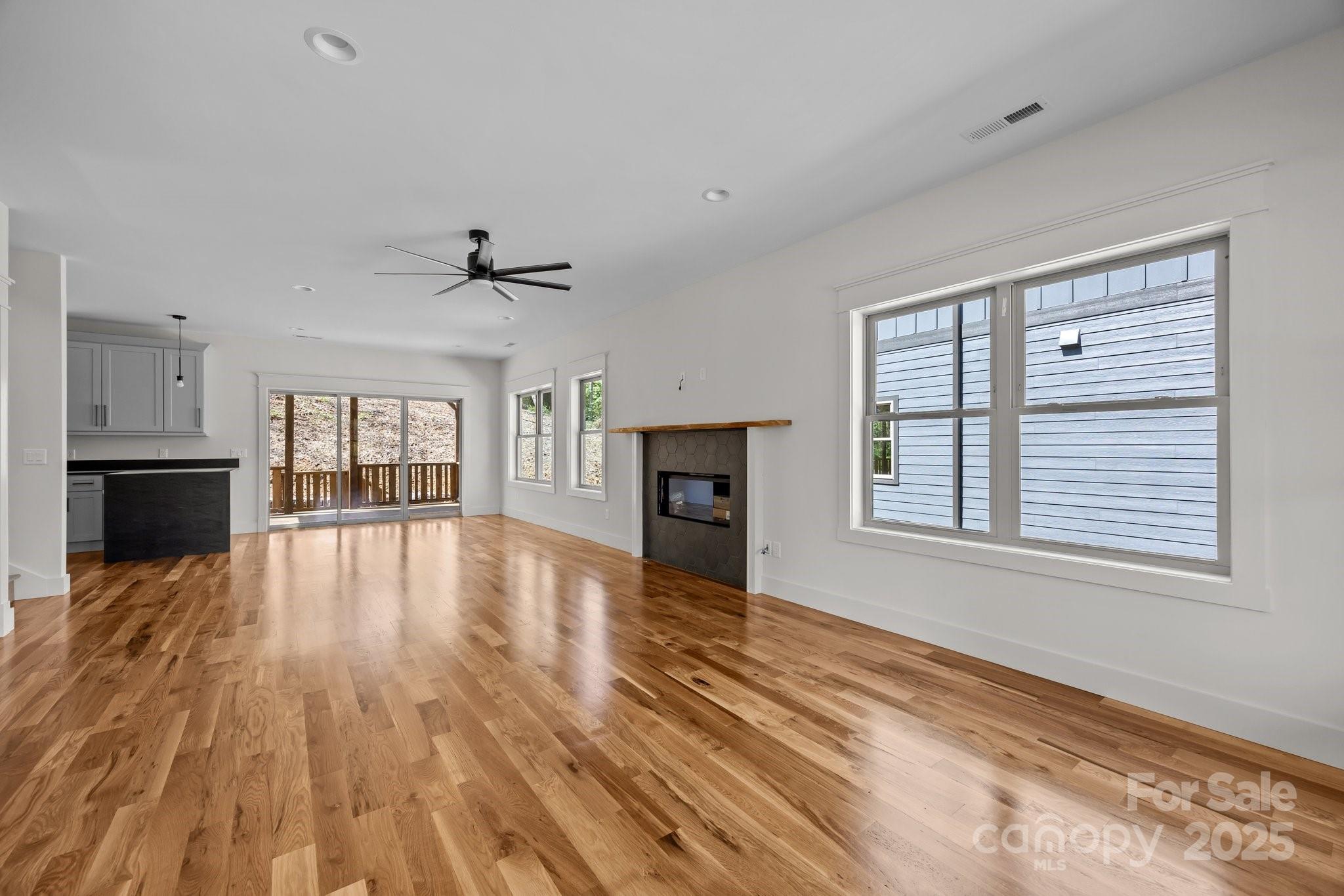 93 Glendale Avenue Asheville NC 28803