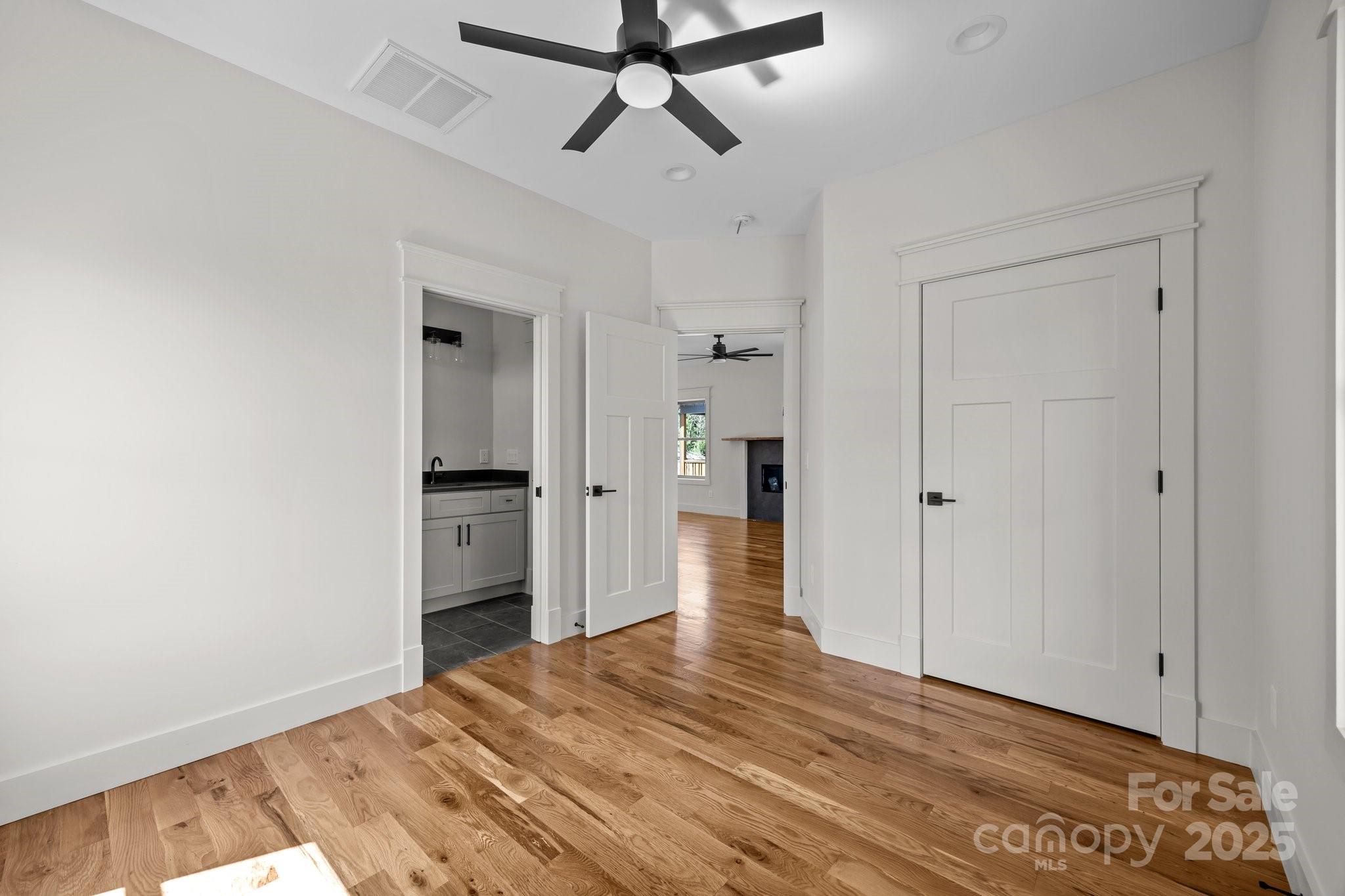 93 Glendale Avenue Asheville NC 28803