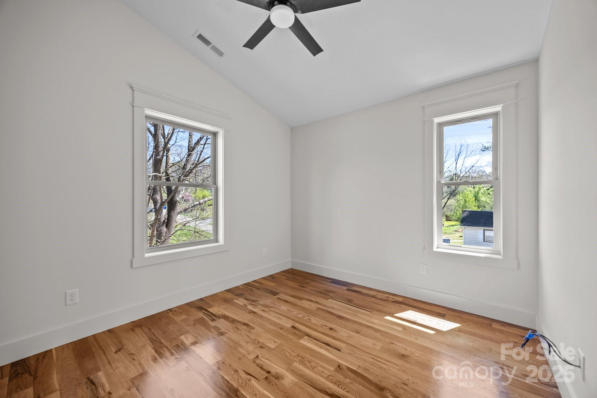 93 Glendale Avenue Asheville NC 28803