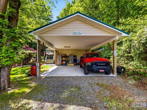 103 Old Us 19 23 Highway Candler NC 28715