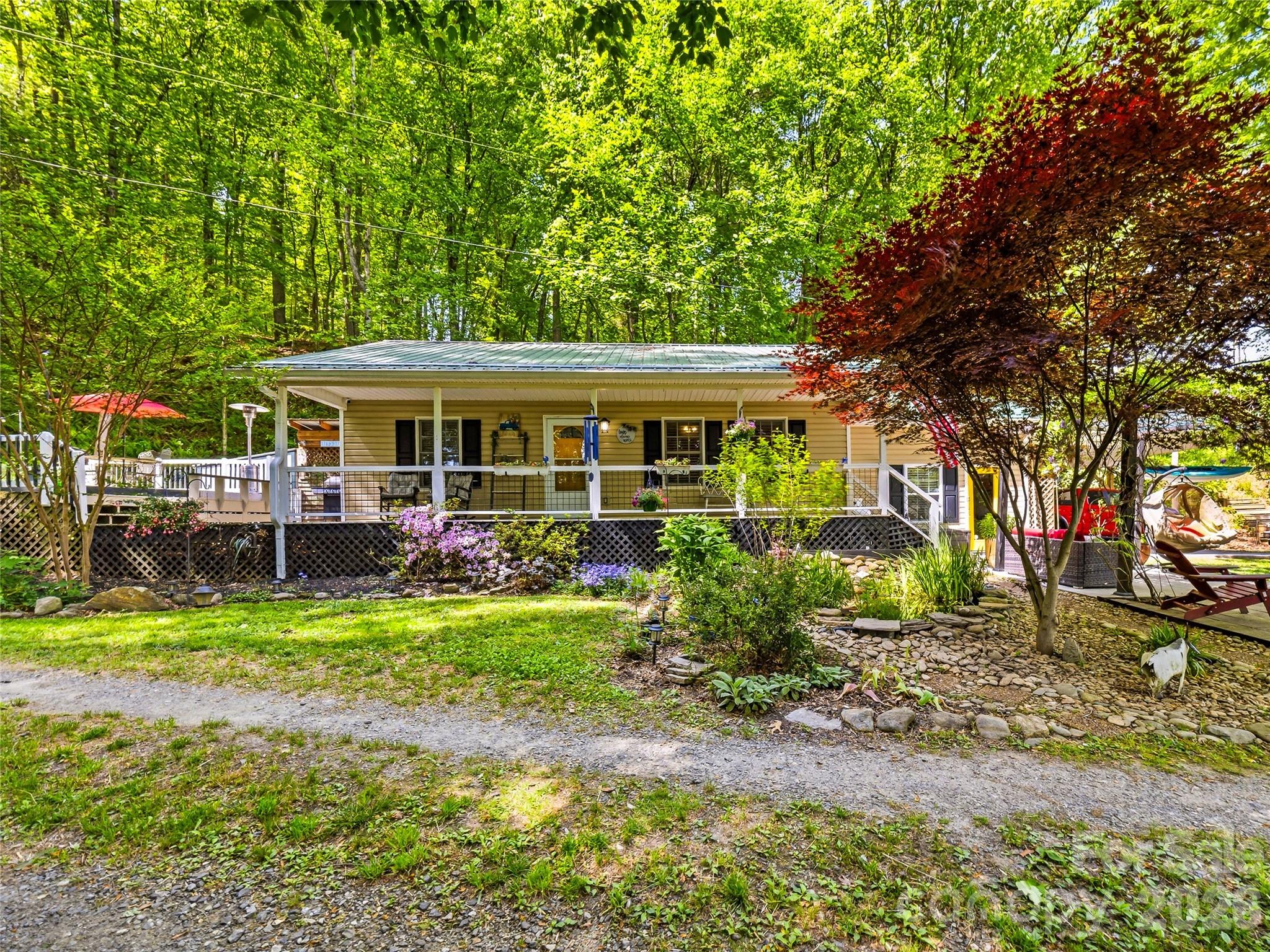 103 Old Us 19 23 Highway Candler NC 28715