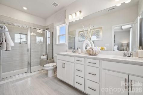 2147 Hawksworth Lane Charlotte NC 28262