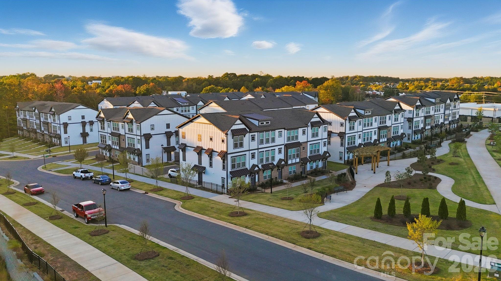 2147 Hawksworth Lane Charlotte NC 28262