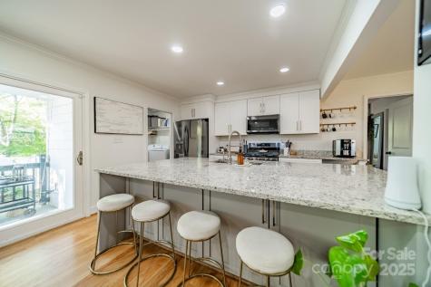 3728 Craig Avenue Charlotte NC 28211