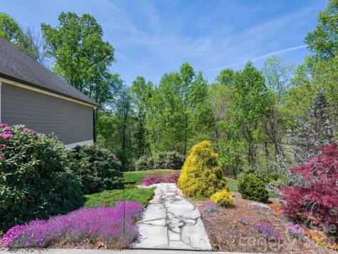 28 Falling Star Court Fletcher NC 28732