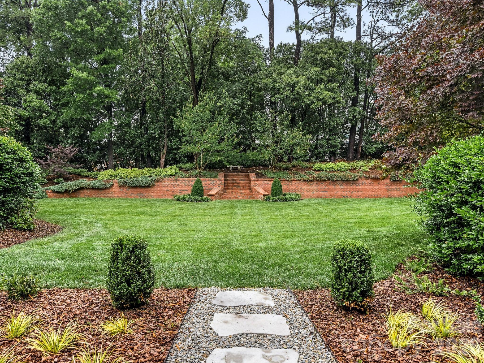 2946 Wheelock Road Charlotte NC 28211