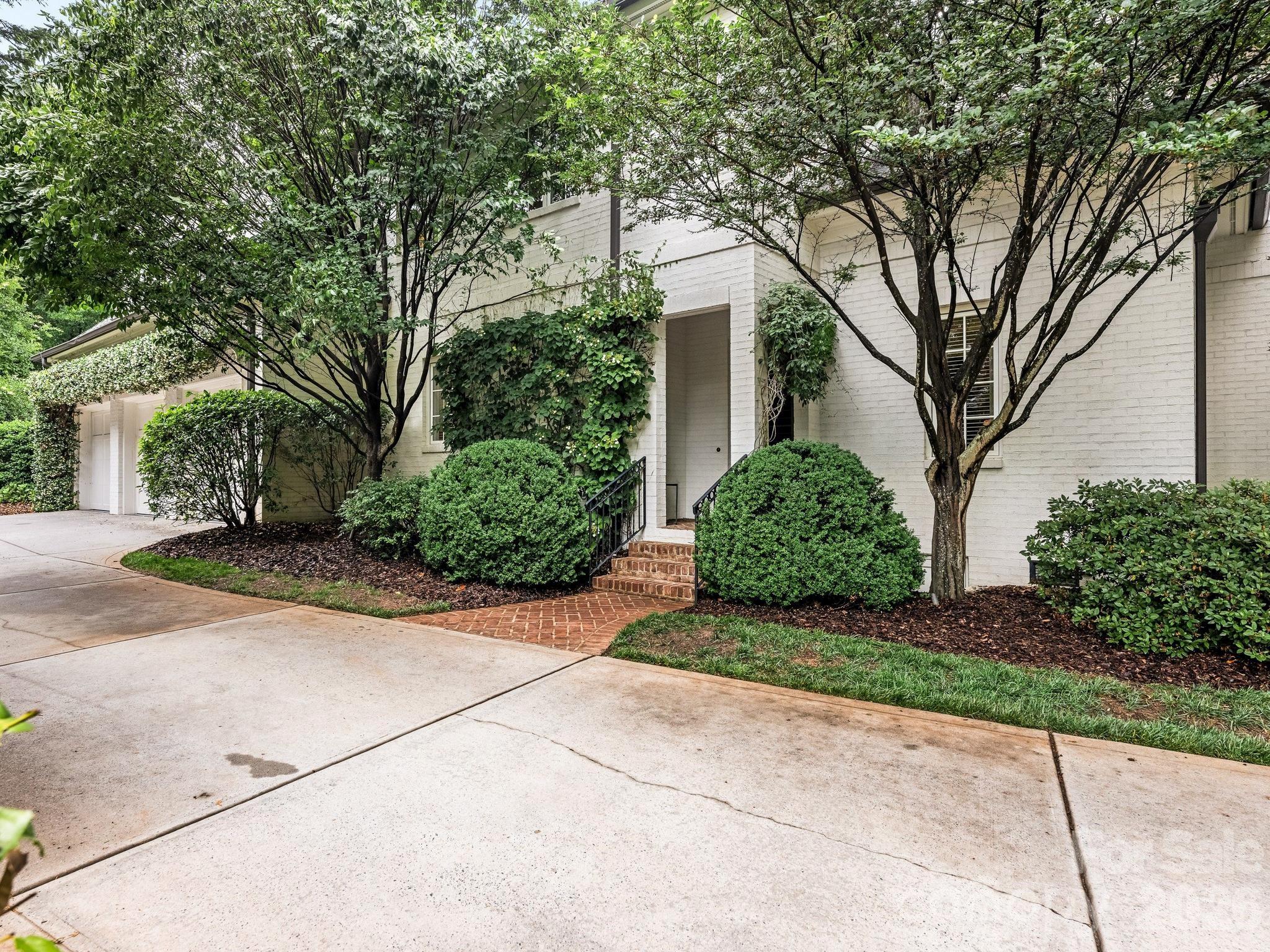2946 Wheelock Road Charlotte NC 28211
