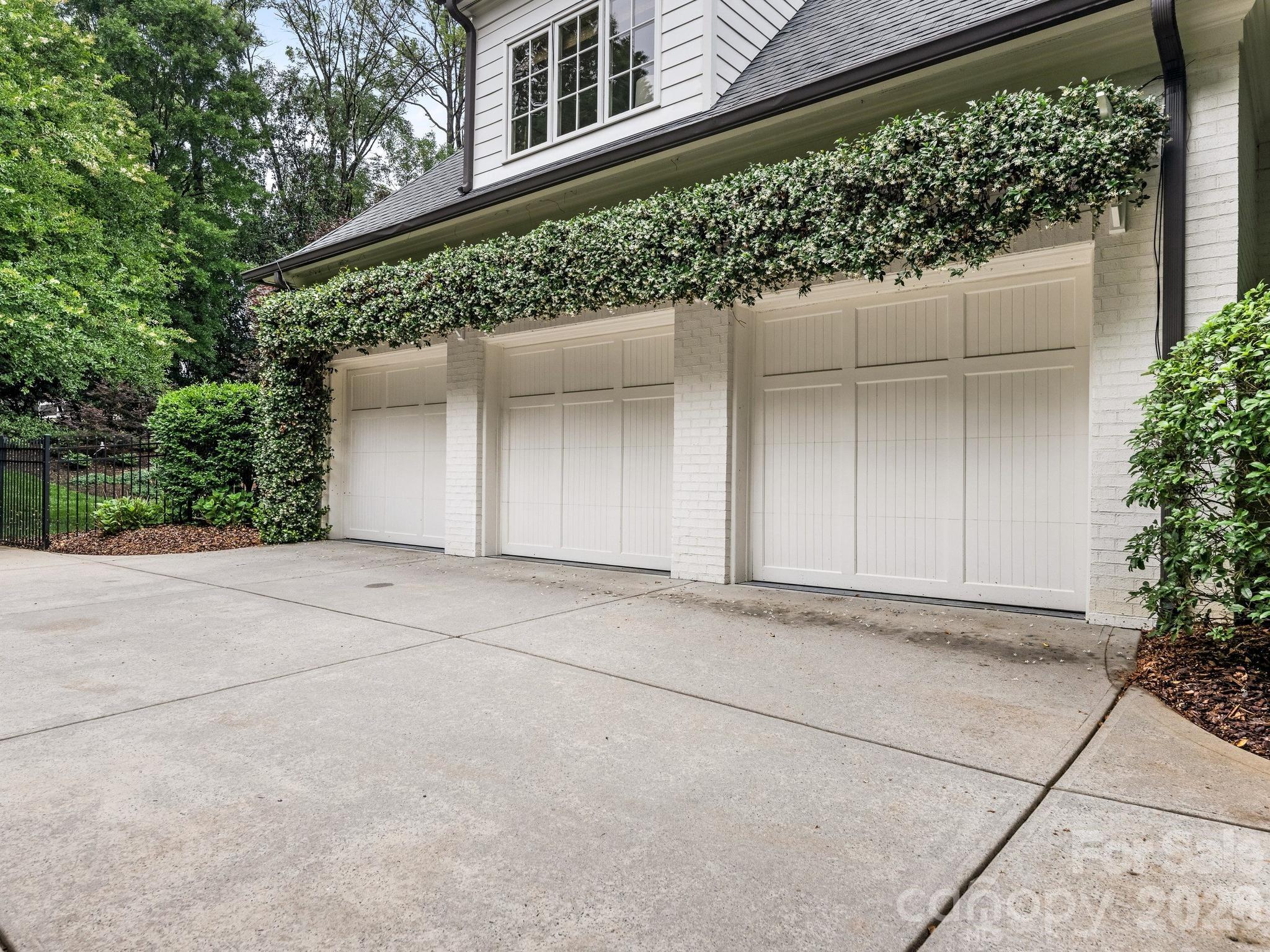 2946 Wheelock Road Charlotte NC 28211