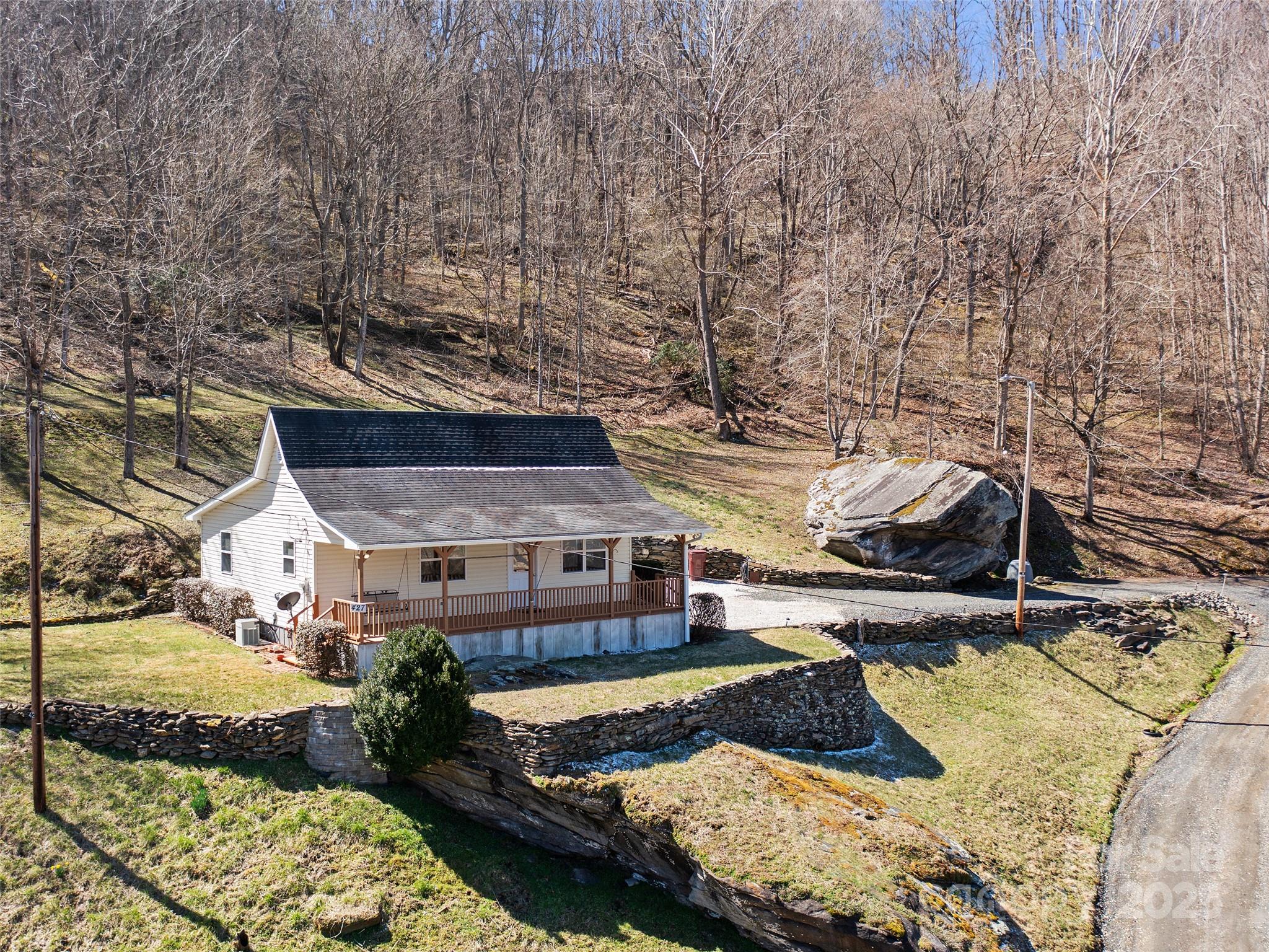 427 Johnson Cemetery Road Bakersville NC 28705