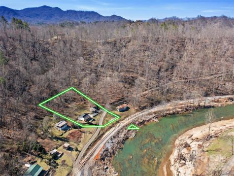 427 Johnson Cemetery Road Bakersville NC 28705