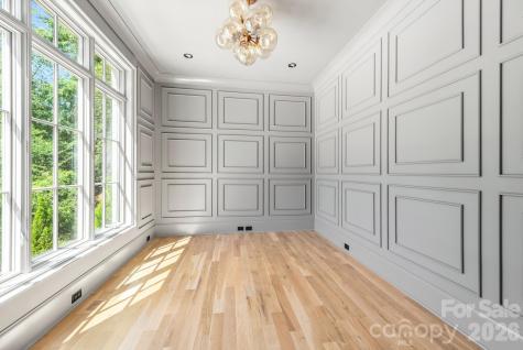 1024 Jefferson Drive Charlotte NC 28270
