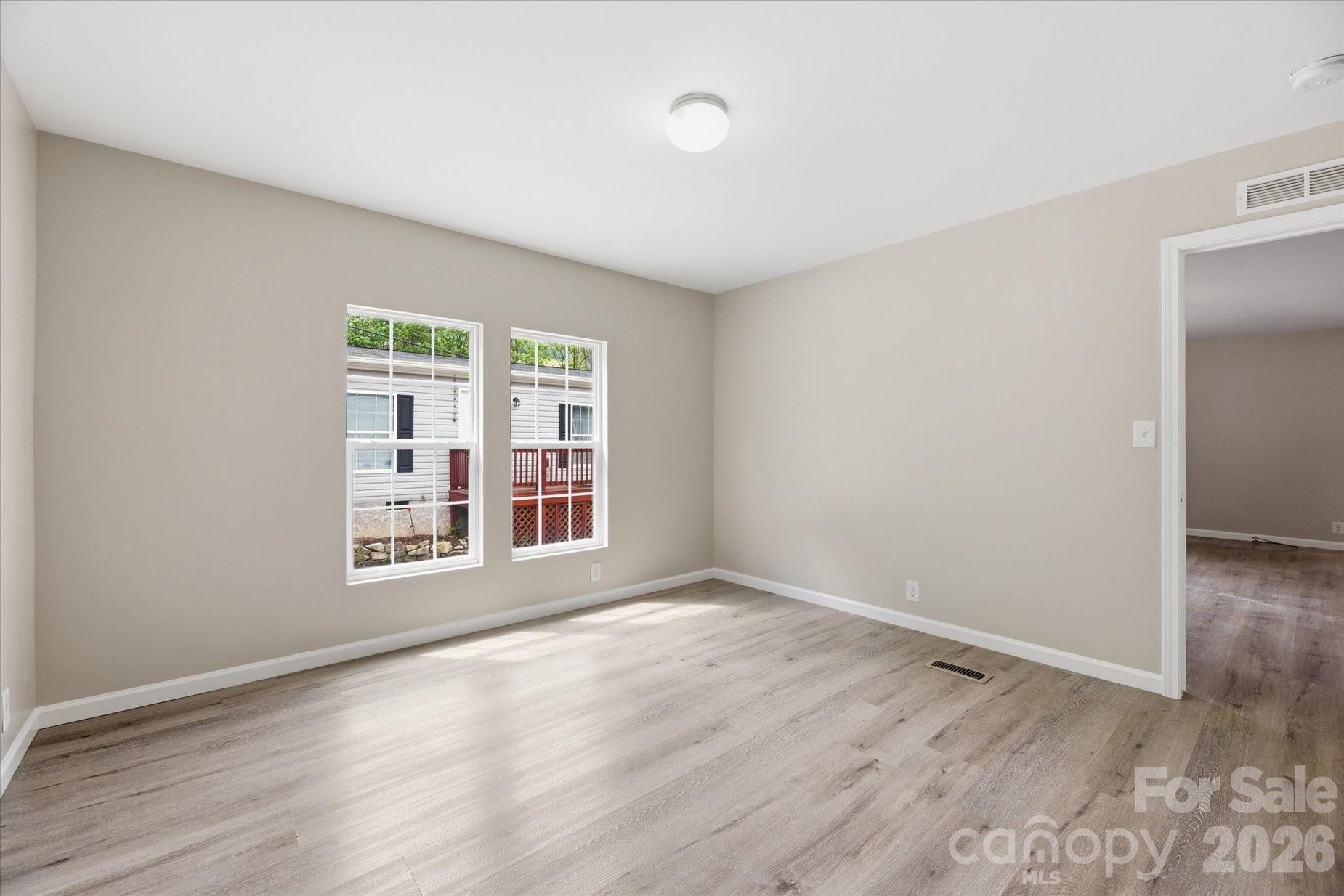 106 Central Avenue Swannanoa NC 28778
