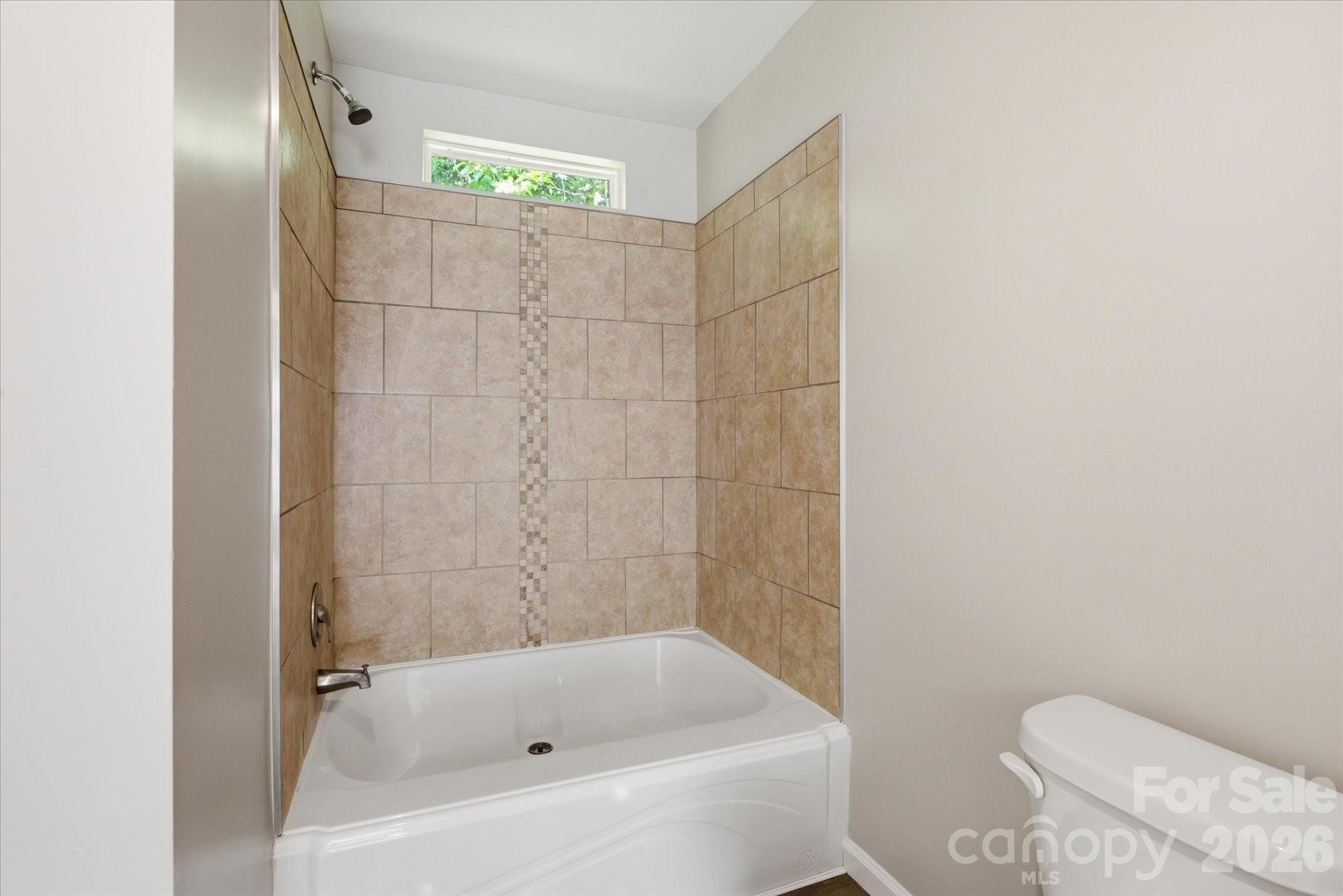 106 Central Avenue Swannanoa NC 28778