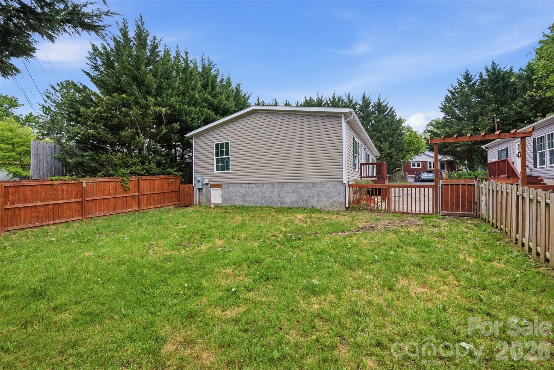 106 Central Avenue Swannanoa NC 28778