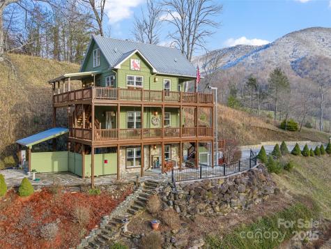 342 Big Rock Creek Drive Bakersville NC 28705