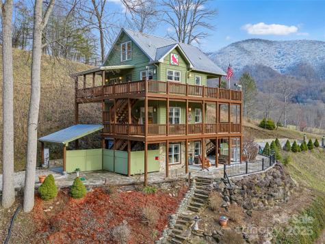 342 Big Rock Creek Drive Bakersville NC 28705