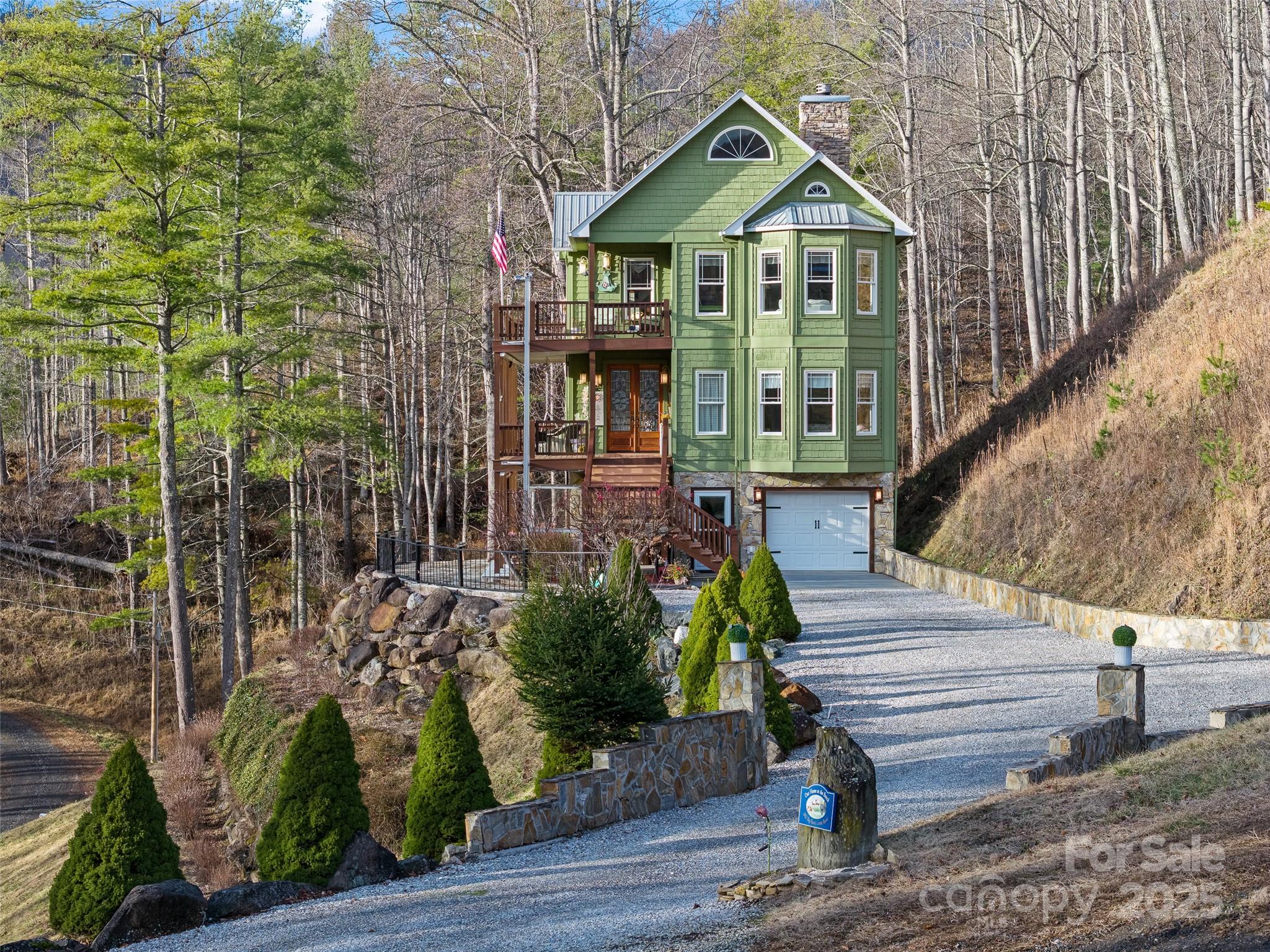 342 Big Rock Creek Drive Bakersville NC 28705