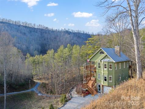 342 Big Rock Creek Drive Bakersville NC 28705