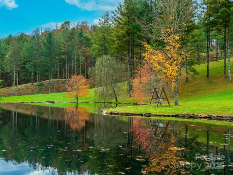 342 Big Rock Creek Drive Bakersville NC 28705