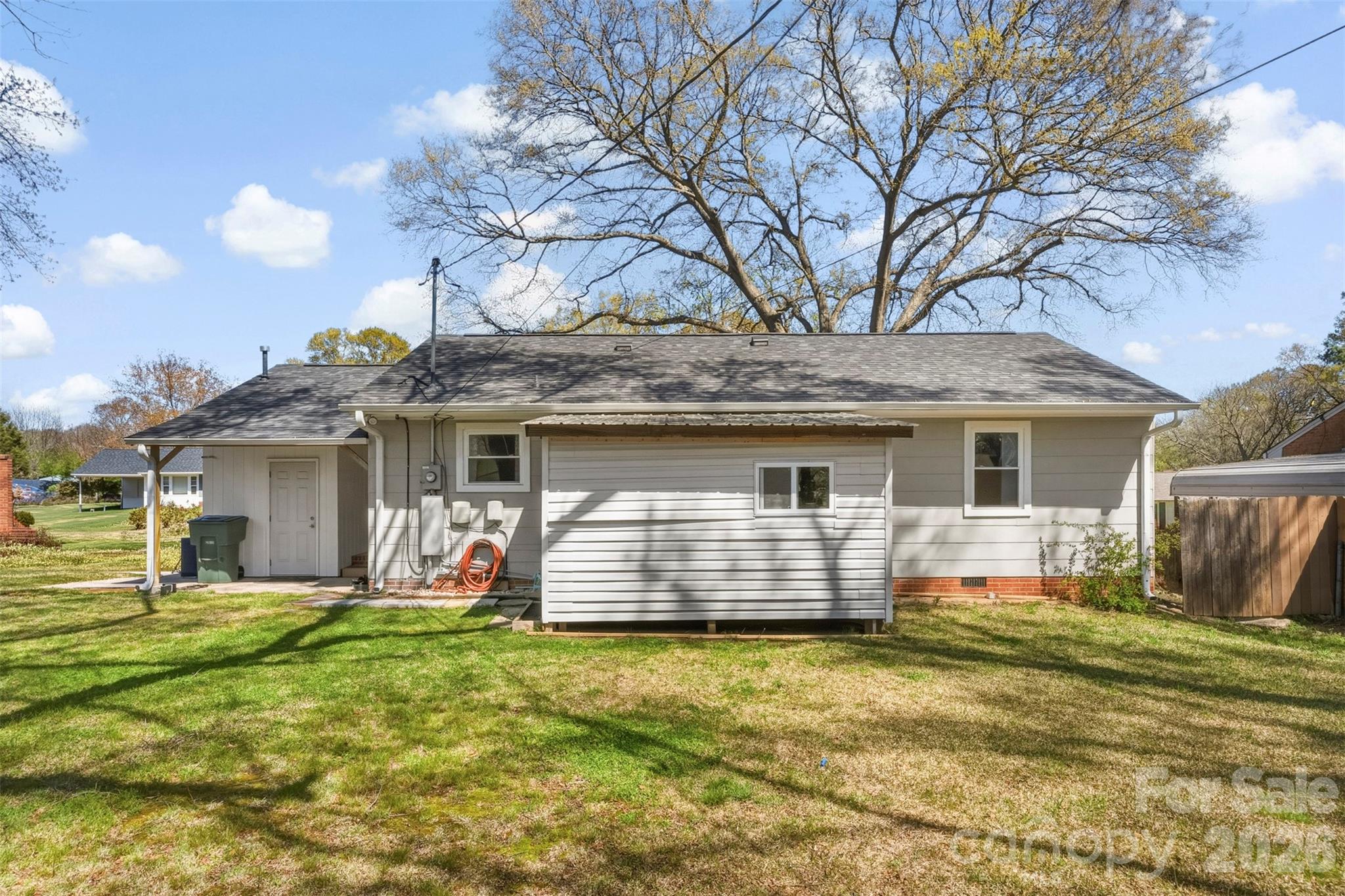 1213 E Park Drive Gastonia NC 28054