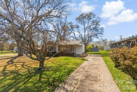1213 E Park Drive Gastonia NC 28054