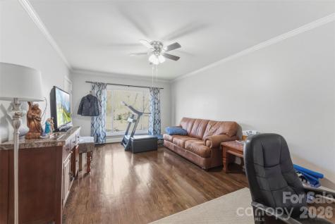 1213 E Park Drive Gastonia NC 28054