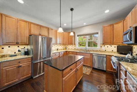 22 Asher Lane Arden NC 28704