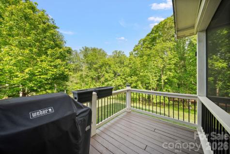 22 Asher Lane Arden NC 28704