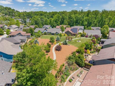 22 Asher Lane Arden NC 28704