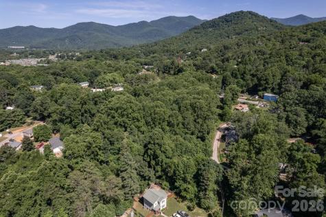 17 Chicago Avenue Black Mountain NC 28711