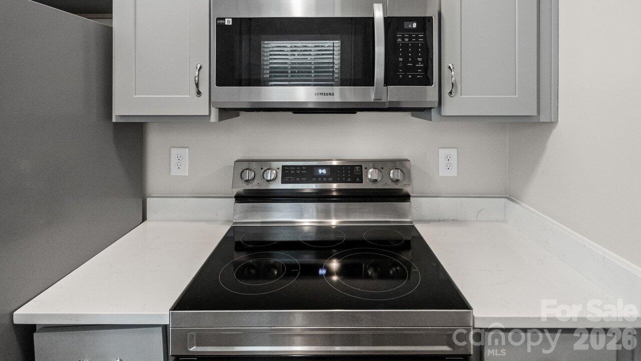 613 Hoskins Ridge Lane Charlotte NC 28216