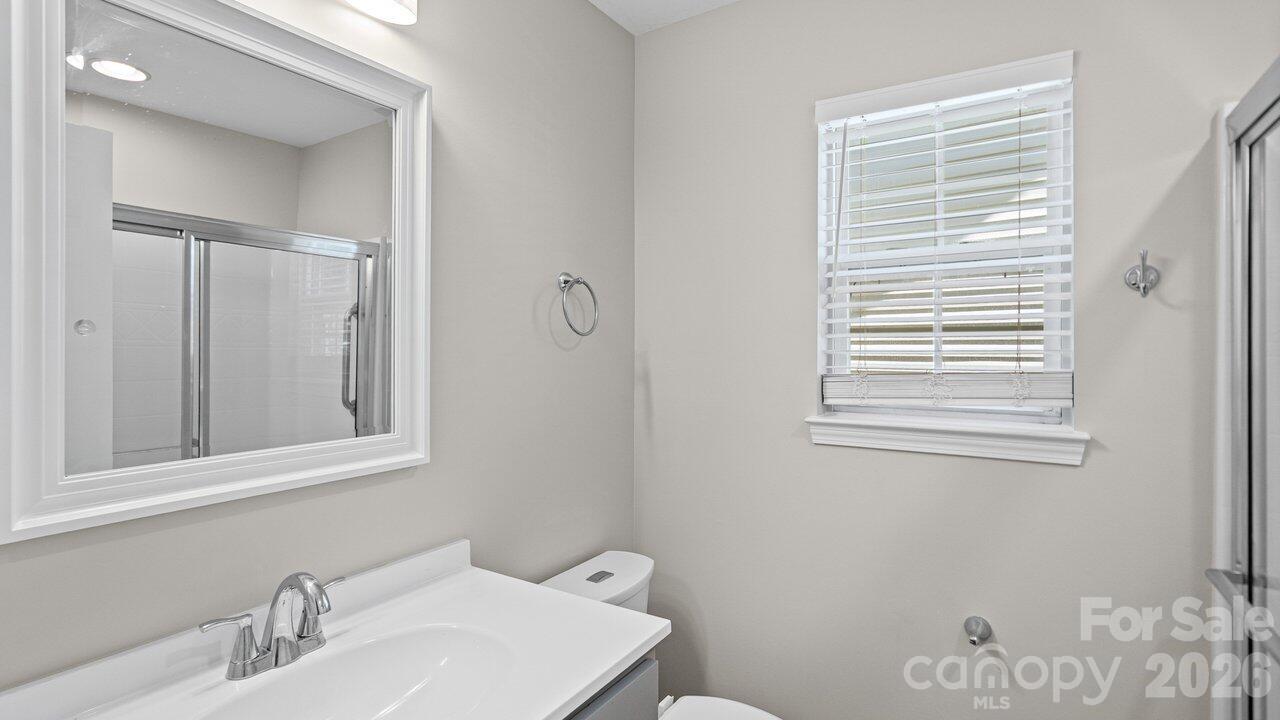 613 Hoskins Ridge Lane Charlotte NC 28216