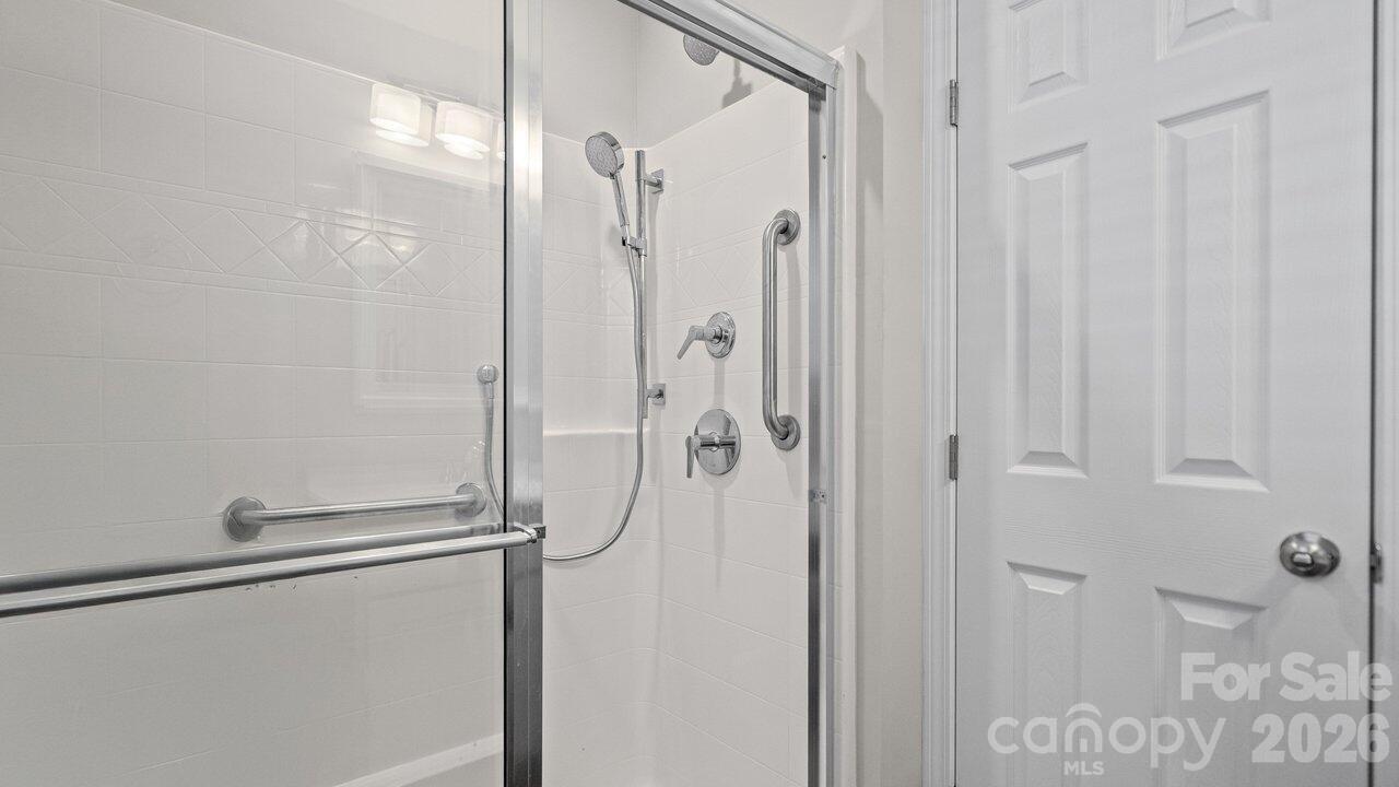 613 Hoskins Ridge Lane Charlotte NC 28216