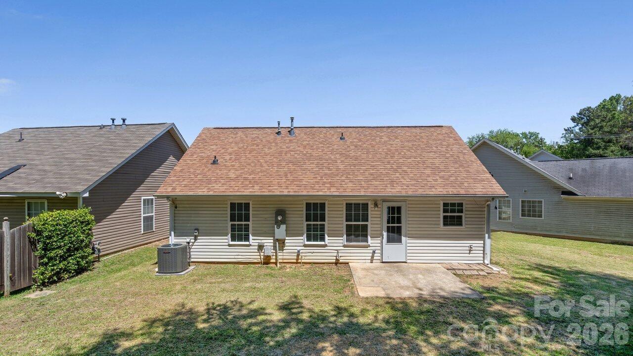 613 Hoskins Ridge Lane Charlotte NC 28216